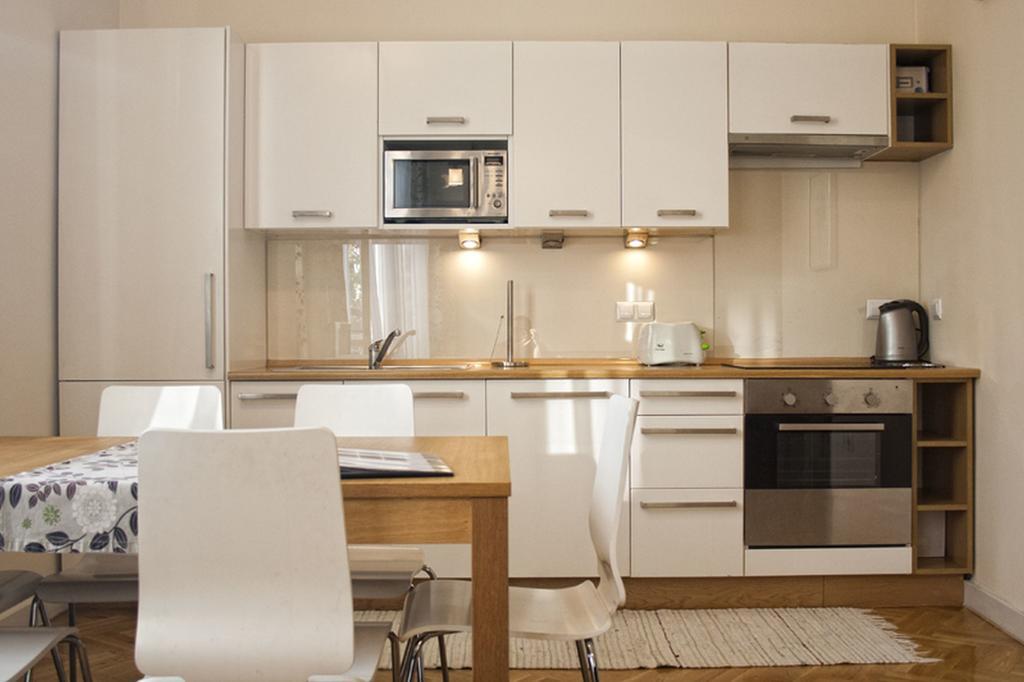 Yourplace Central Apartments Krakau Buitenkant foto