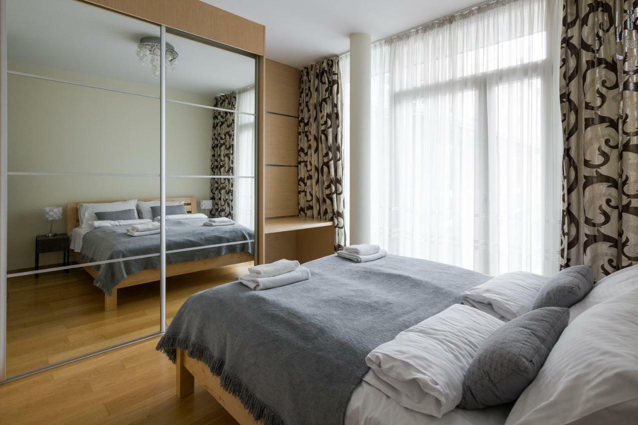 Yourplace Central Apartments Krakau Buitenkant foto
